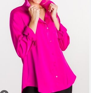 Vintage Hot Pink Button Front Sueded Oversized Shirt/Tunic (fits Like Large)